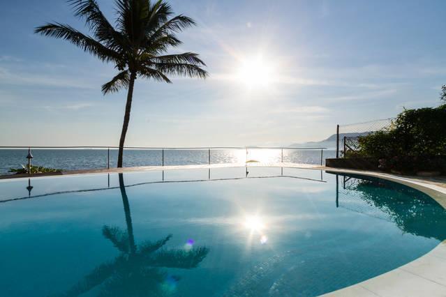 Sol-Lua Bangalo Com Uso Exclusivo Da Piscina Villa Ilhabela Exterior photo
